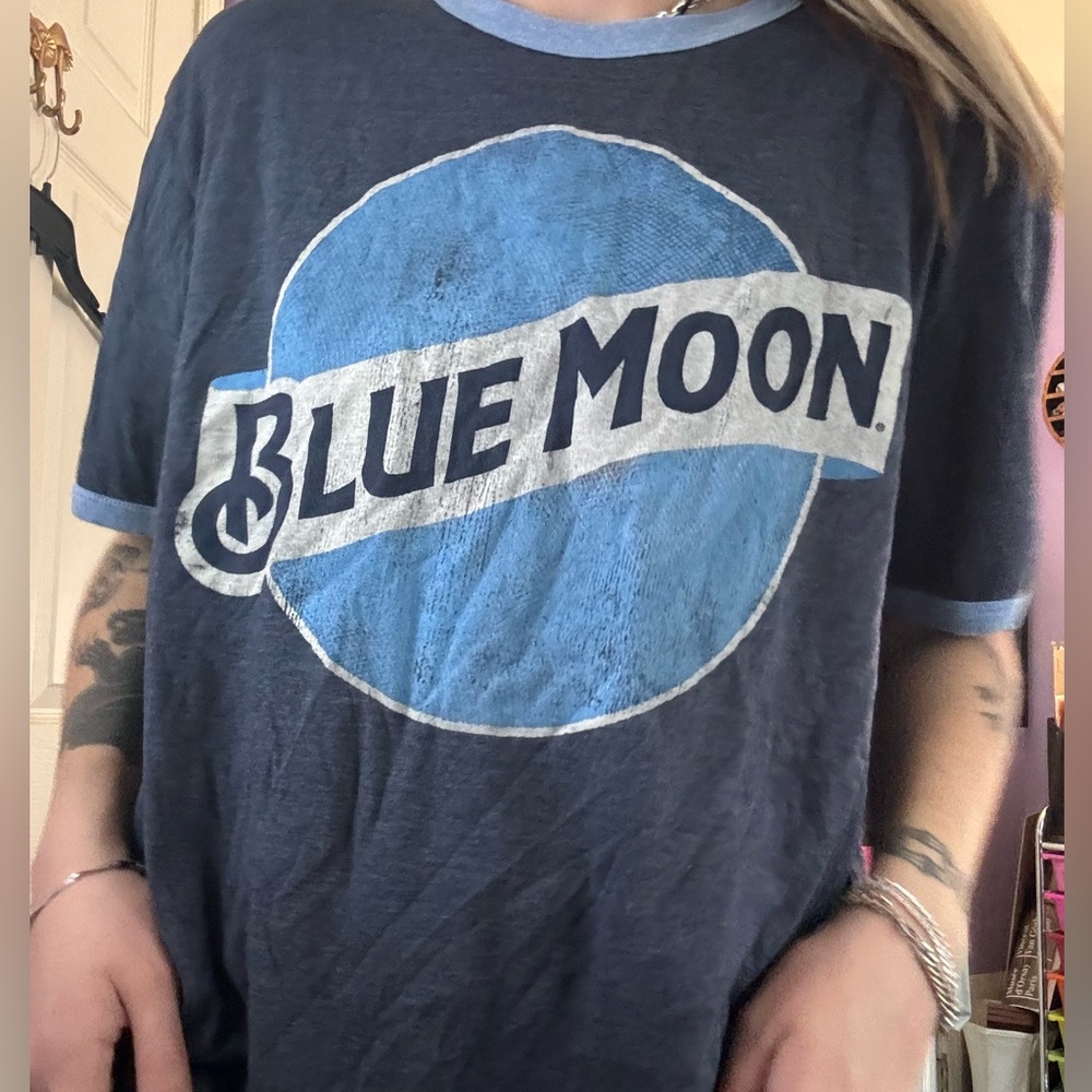 Blue Moon Beer T shirt